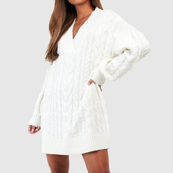 ✨ NWT Boohoo Cable Knit Dress ✨ - Picture 2 of 3
